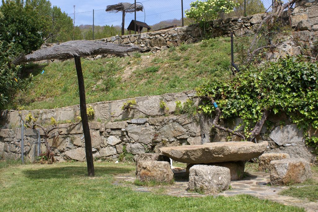 Chozos Rurales El Solitario Banos De Montemayor Ngoại thất bức ảnh
