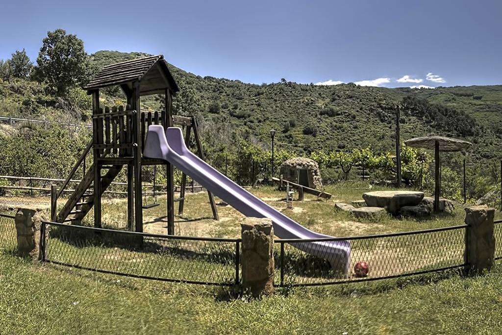 Chozos Rurales El Solitario Banos De Montemayor Ngoại thất bức ảnh